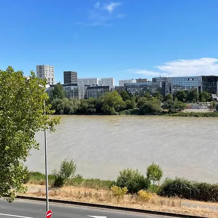 Studio 28 M With Balcony Near The Center Nantes